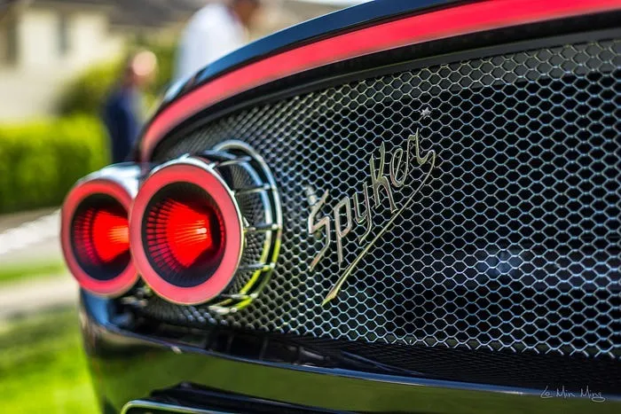 Spyker logo detail