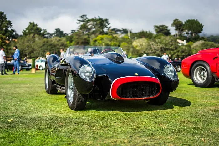 Ferrari 250 Testa Rossa view 1