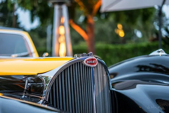 Bugatti Type 57S side profile