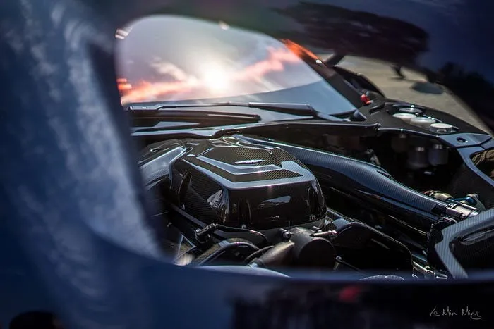 Aston Martin Vulcan 7.0-liter naturally aspirated V12