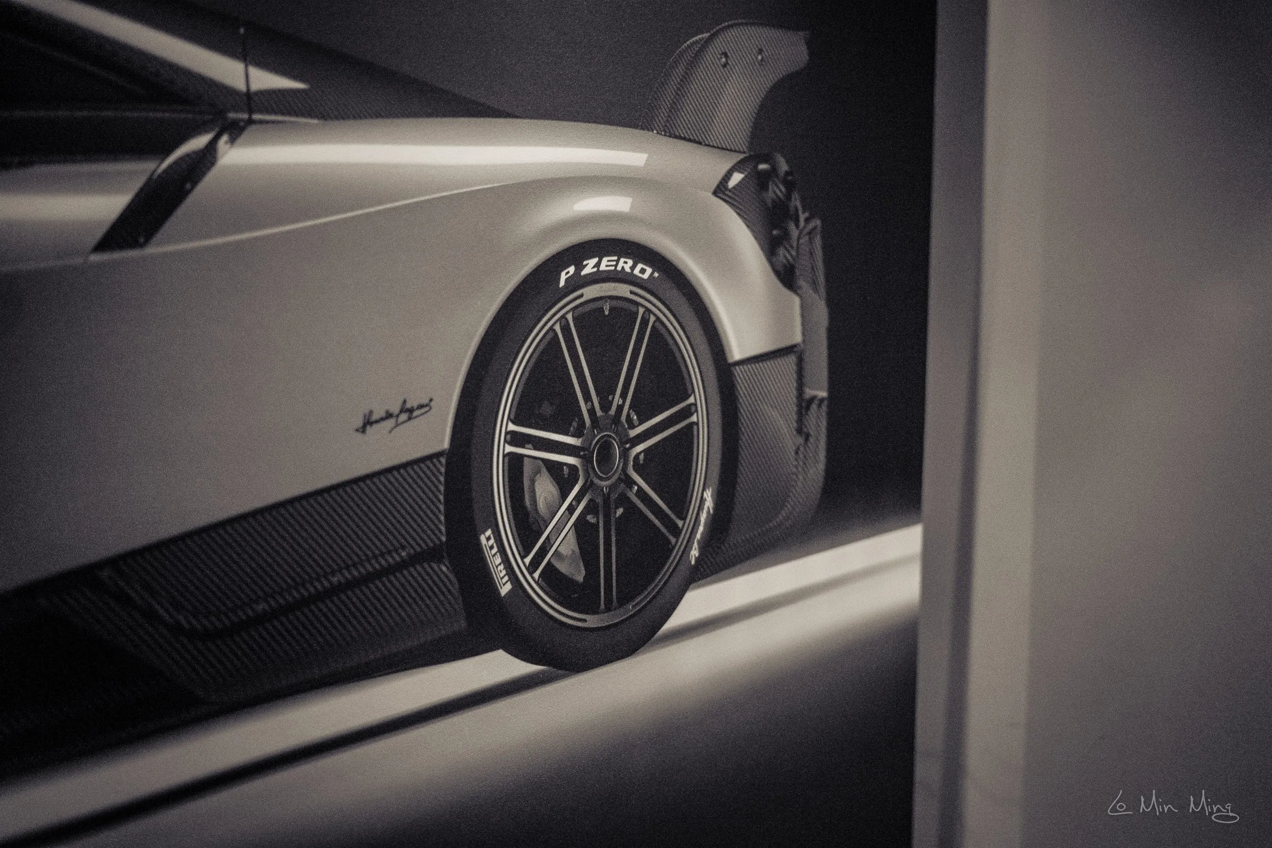 Pagani cockpit detail