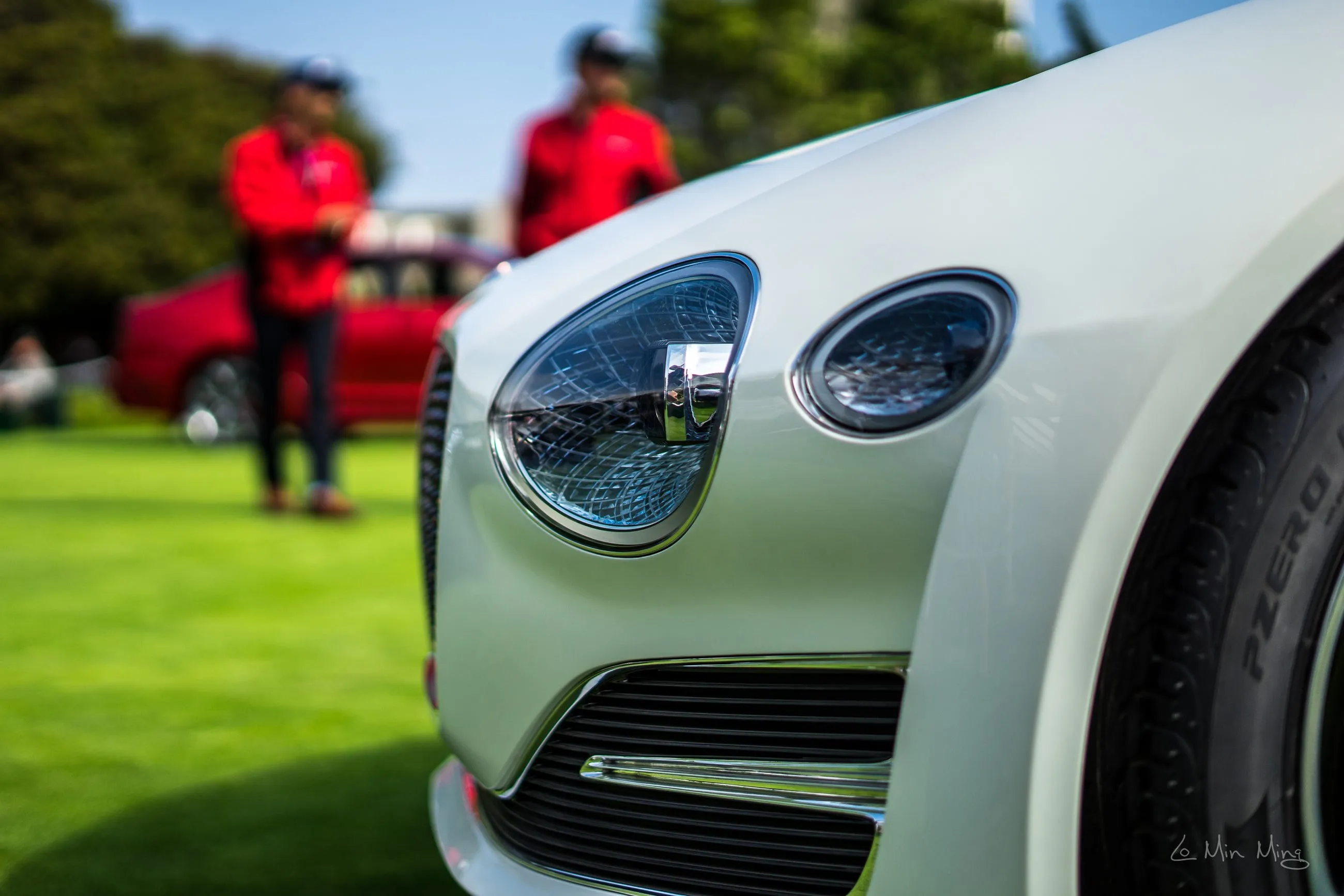 Bentley EXP 12 Speed 6e view 3
