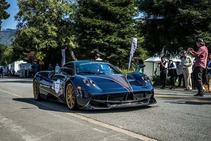 Pagani crew 1