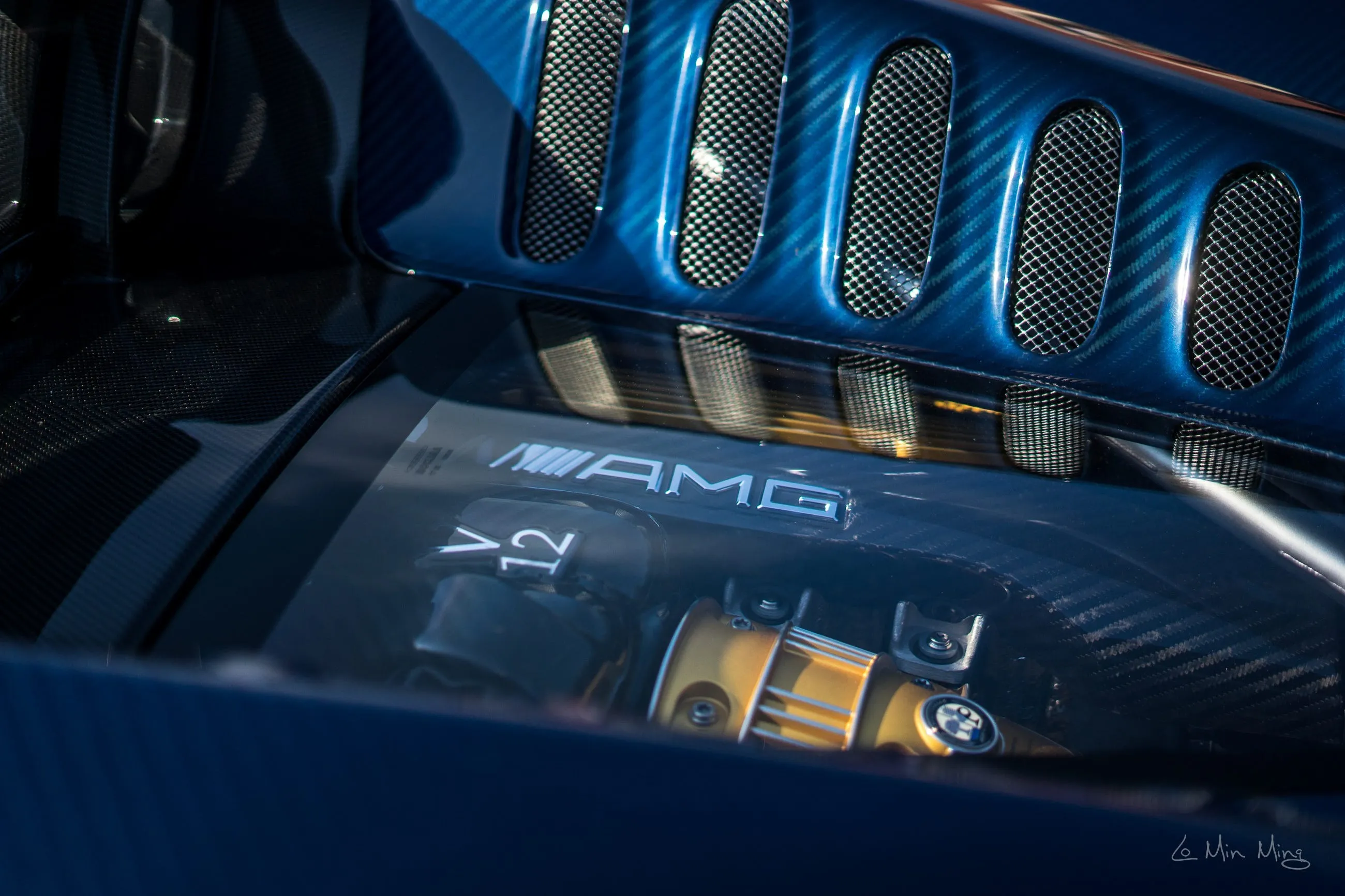 Pagani cockpit glimpse