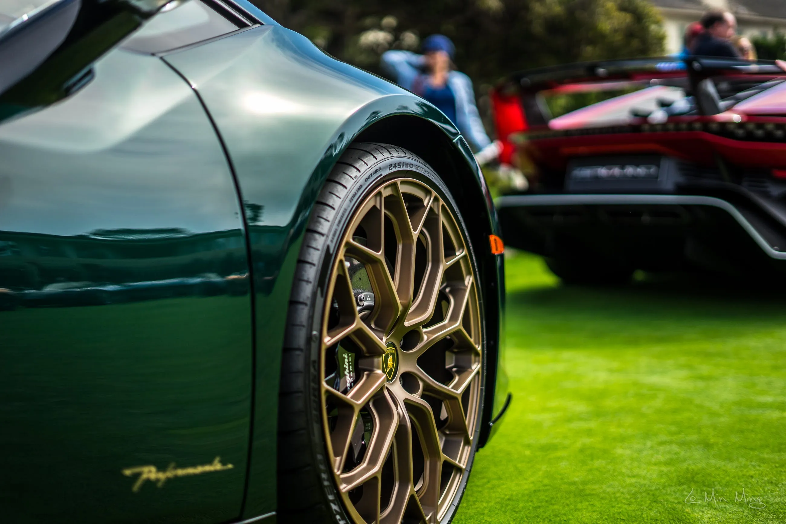 Lamborghini Huracan Performante view 2