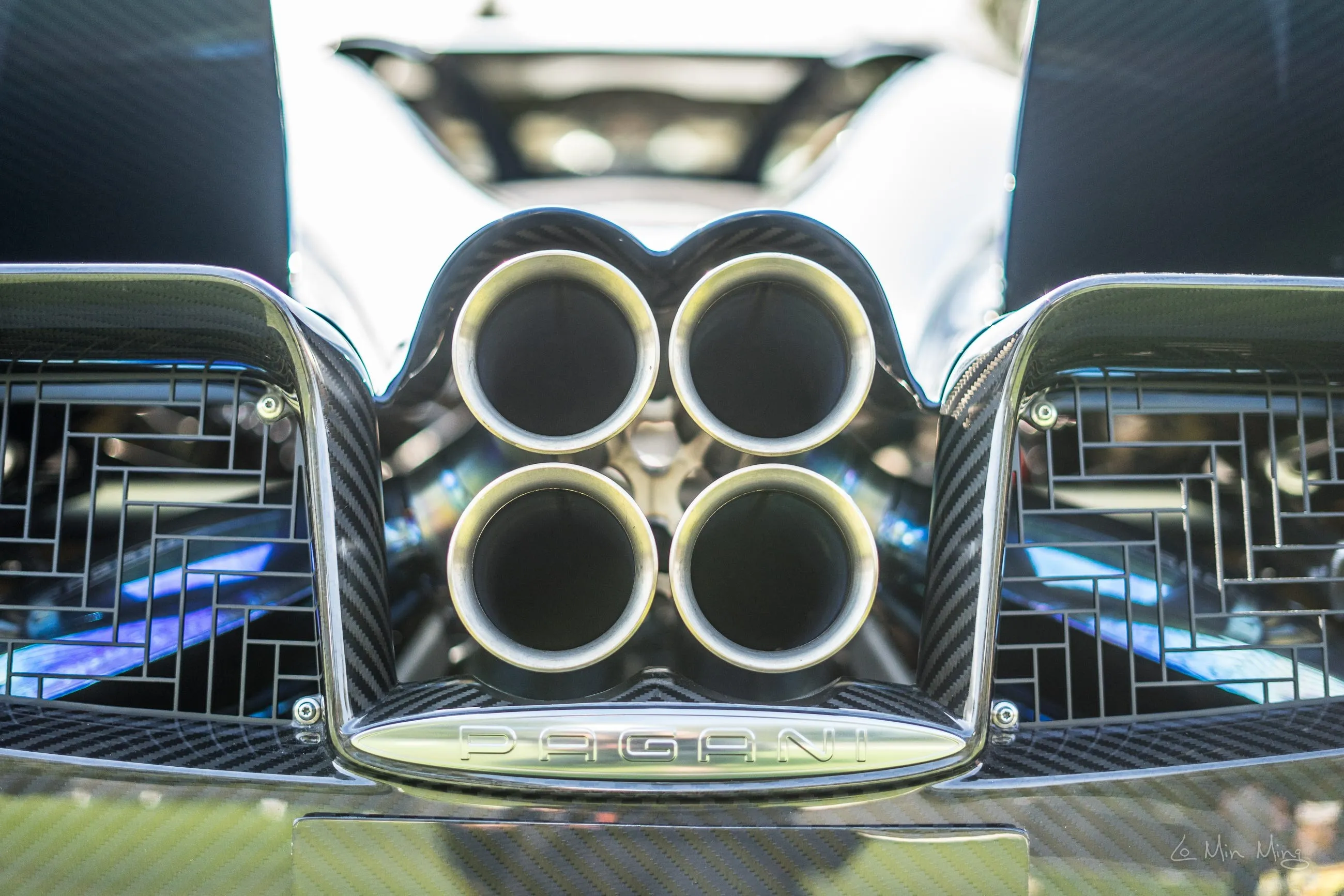 Pagani four-pipe rear 3